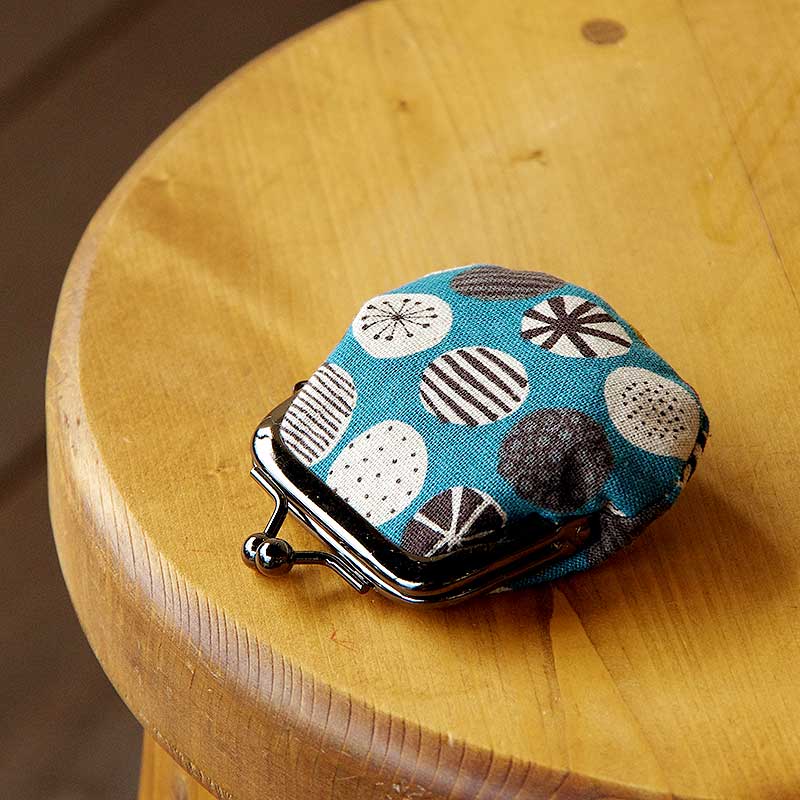 お賽銭用がま口/北欧の蝶(スモーキーブルー/キナリ)