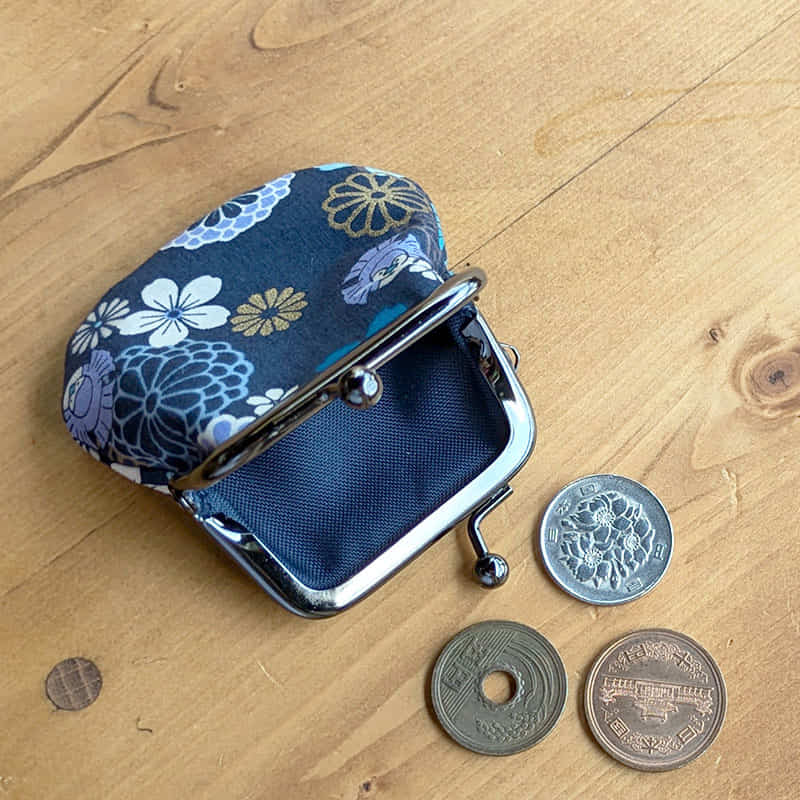 お賽銭用がま口/ ふくら雀(青)