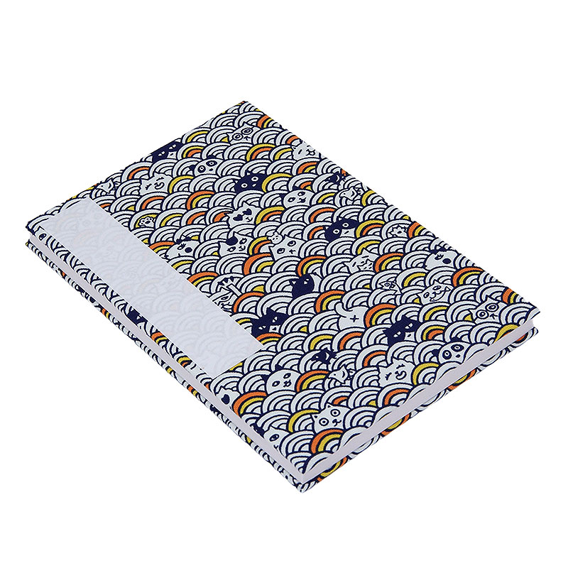 《ネコポス送料無料》 大判 御朱印帳(納経帳) 青海波猫かくれんぼ 3色 蛇腹タイプ