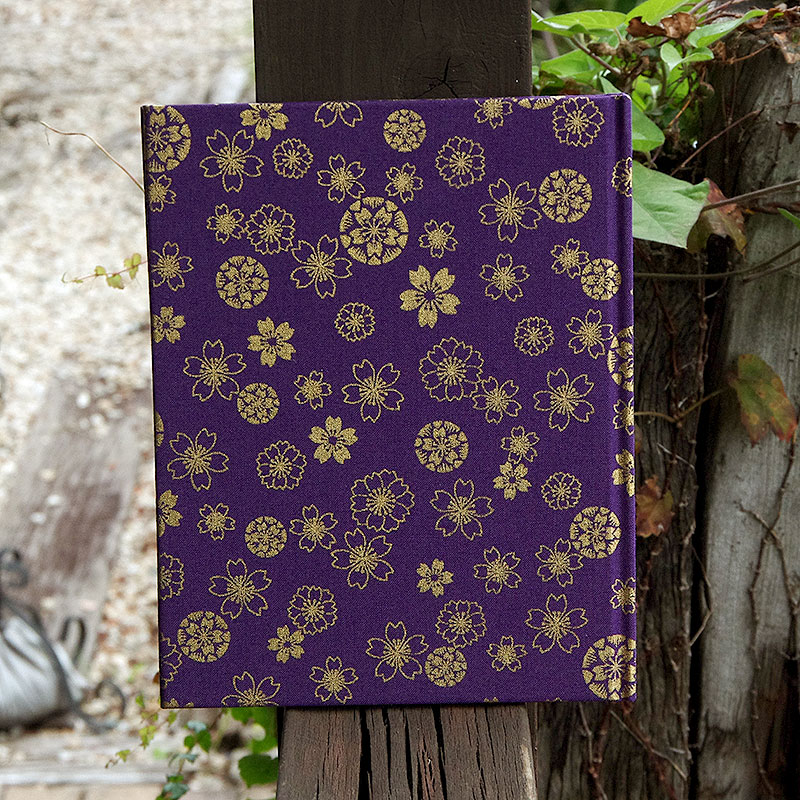 《ネコポス送料無料》【書置き御朱印専用】御朱印ホルダー/こがね和桜(紫/白)