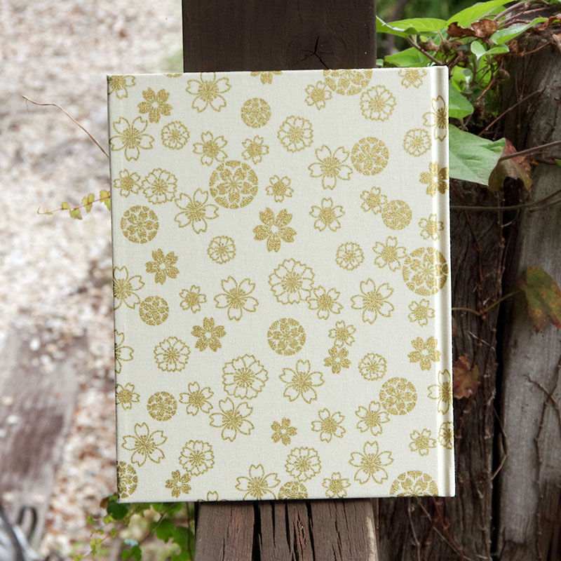 《ネコポス送料無料》【書置き御朱印専用】御朱印ホルダー/こがね和桜(紫/白)