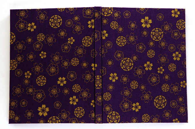 《ネコポス送料無料》【書置き御朱印専用】御朱印ホルダー/こがね和桜(紫/白)