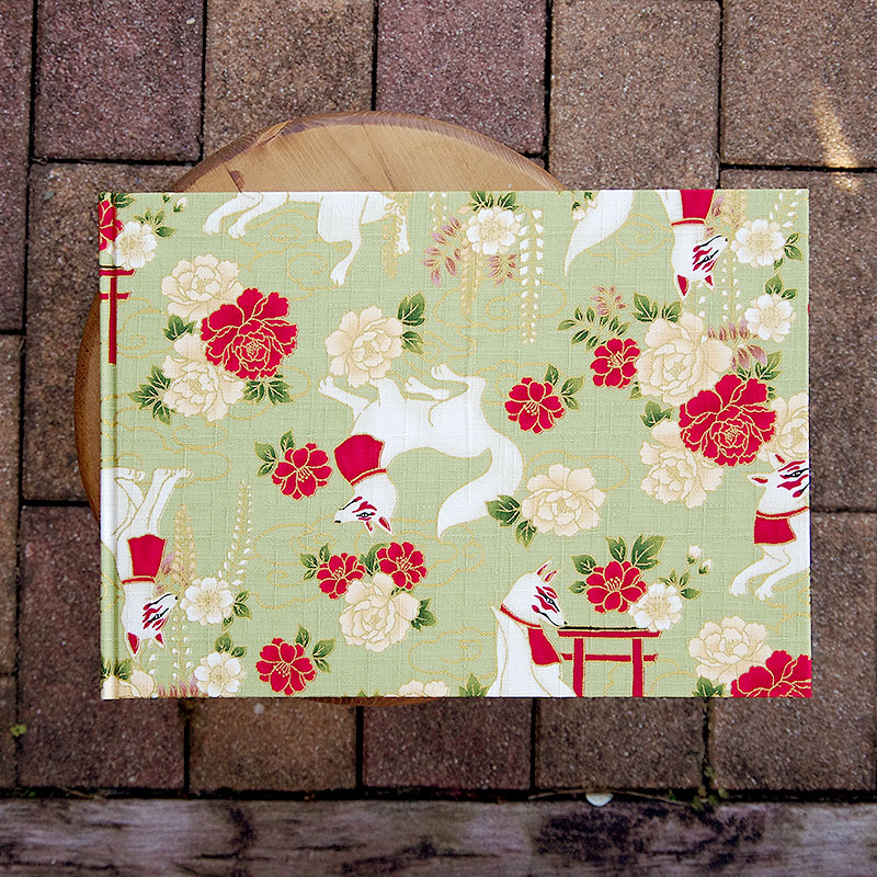 《ネコポス送料無料》 書き置き御朱印専用/見開きサイズ御朱印ホルダー/稲荷きつね(赤/若草/カラシ)