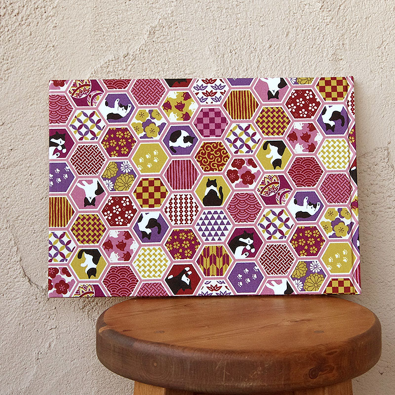 《ネコポス送料無料》 書き置き御朱印専用/見開きサイズ御朱印ホルダー/ハチワレ猫と亀甲伝統文様