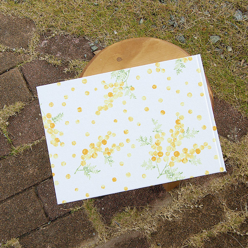 《ネコポス送料無料》 書き置き御朱印専用/見開きサイズ御朱印ホルダー/水彩風ミモザ(白/紺)