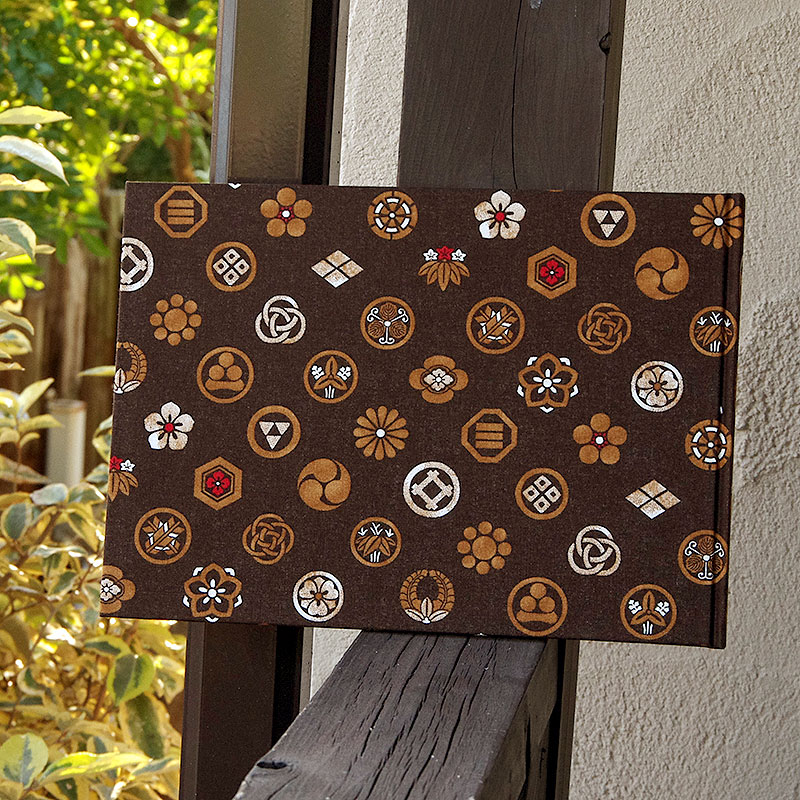 《ネコポス送料無料》 書き置き御朱印専用/見開きサイズ御朱印ホルダー/色付き家紋