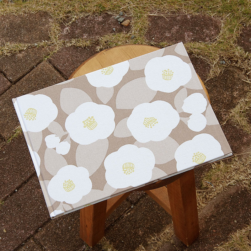 《ネコポス送料無料》 書き置き御朱印専用/見開きサイズ御朱印ホルダー/大柄つばき