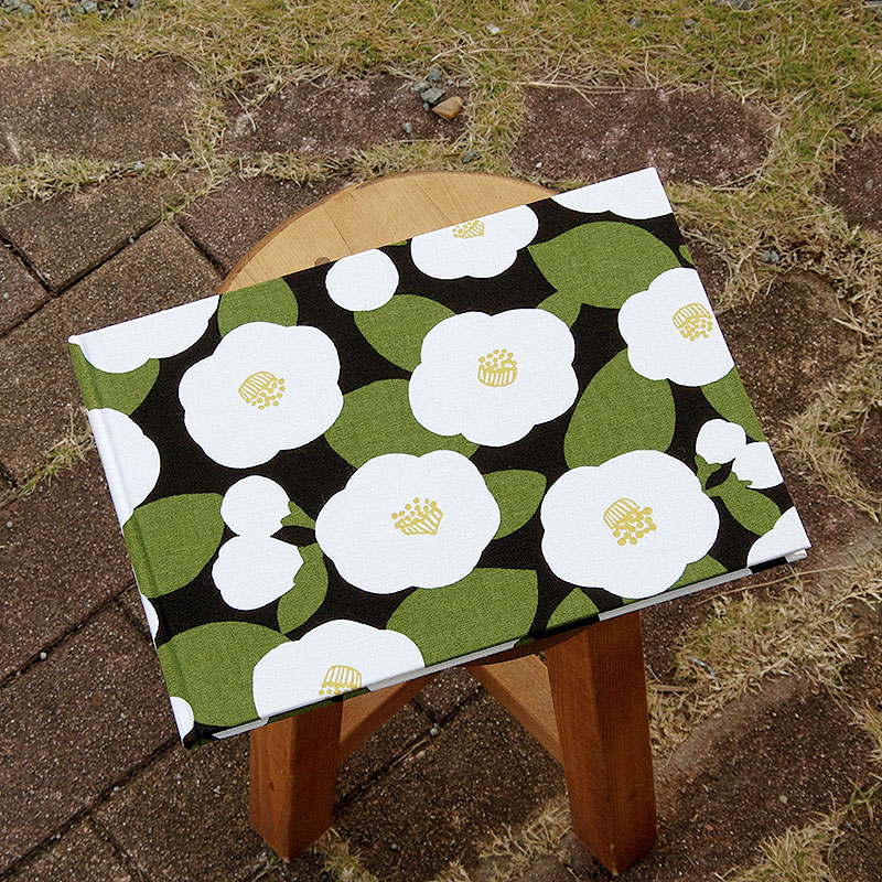 《ネコポス送料無料》 書き置き御朱印専用/見開きサイズ御朱印ホルダー/大柄つばき