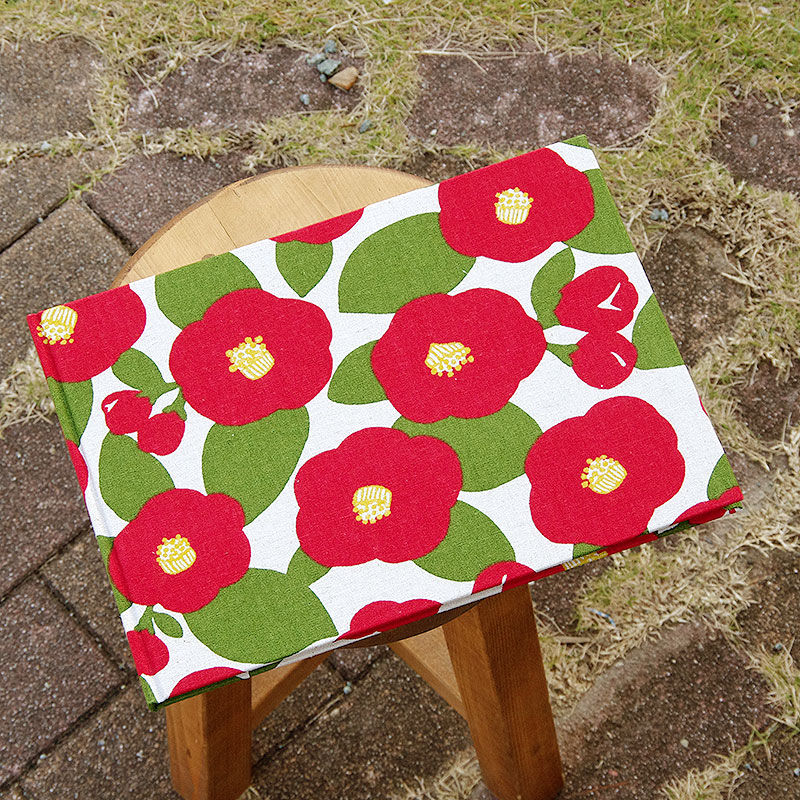 《ネコポス送料無料》 書き置き御朱印専用/見開きサイズ御朱印ホルダー/大柄つばき