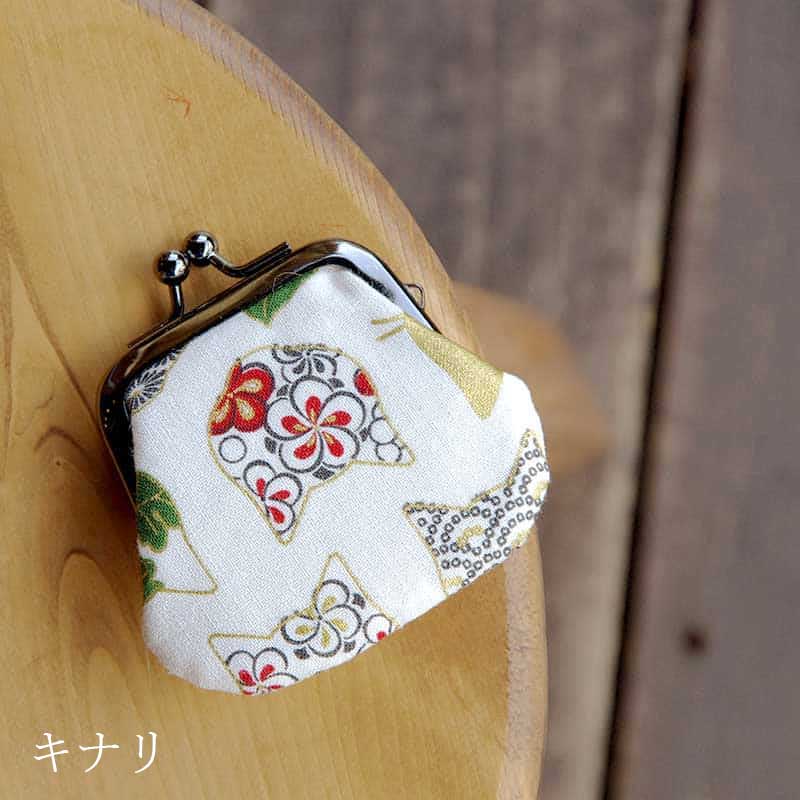 お賽銭用がま口財布/ 椿と和柄猫顔(紺紫/キナリ)