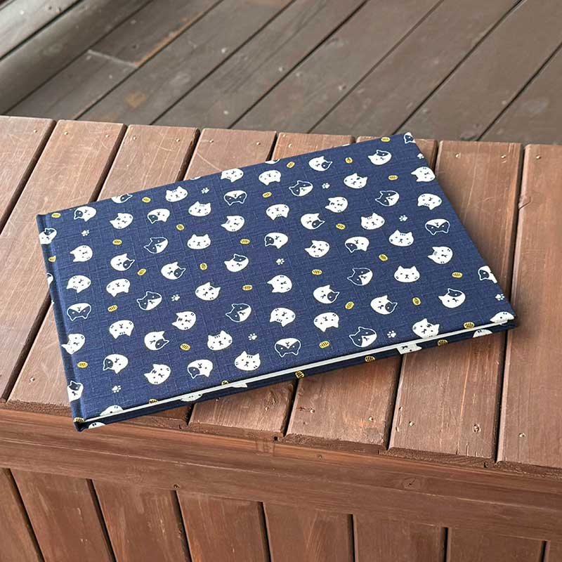 【書置き御朱印専用】 《ネコポス送料無料 》【見開きサイズ】御朱印ホルダー/猫に小判(緑/紺)