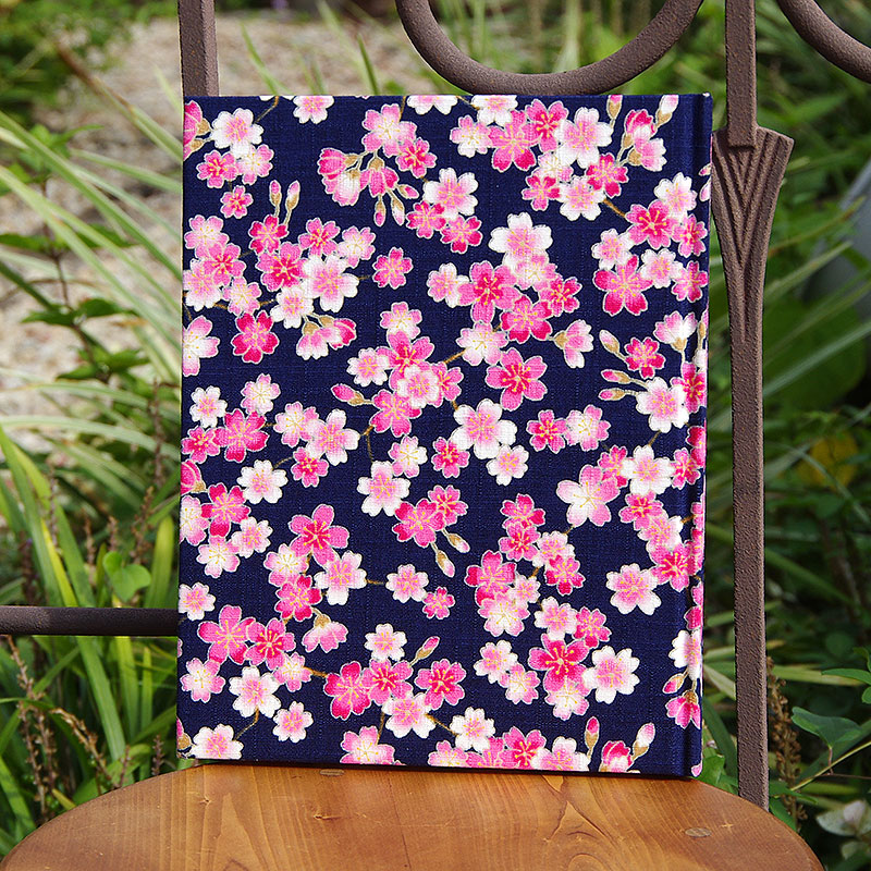 《ネコポス送料無料》 【書き置き御朱印専用】御朱印ホルダー/桜雲(キナリ/紺)