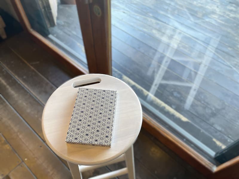 《ネコポス送料無料》御朱印帳(納経帳)　麻の葉(キナリ)